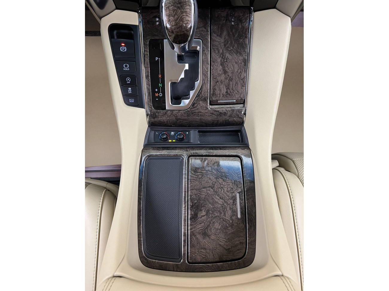Toyota Alphard 2018