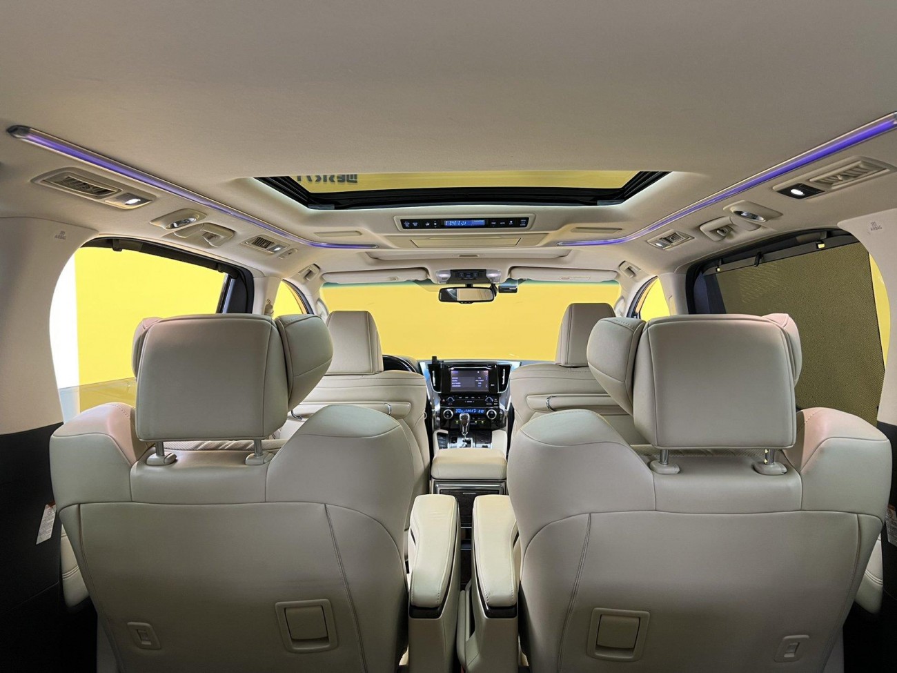 Toyota Alphard 2018