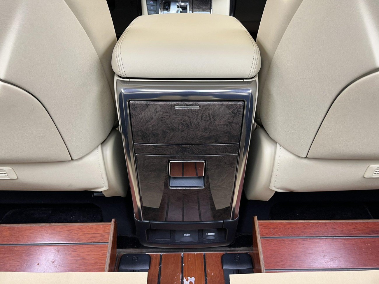 Toyota Alphard 2018