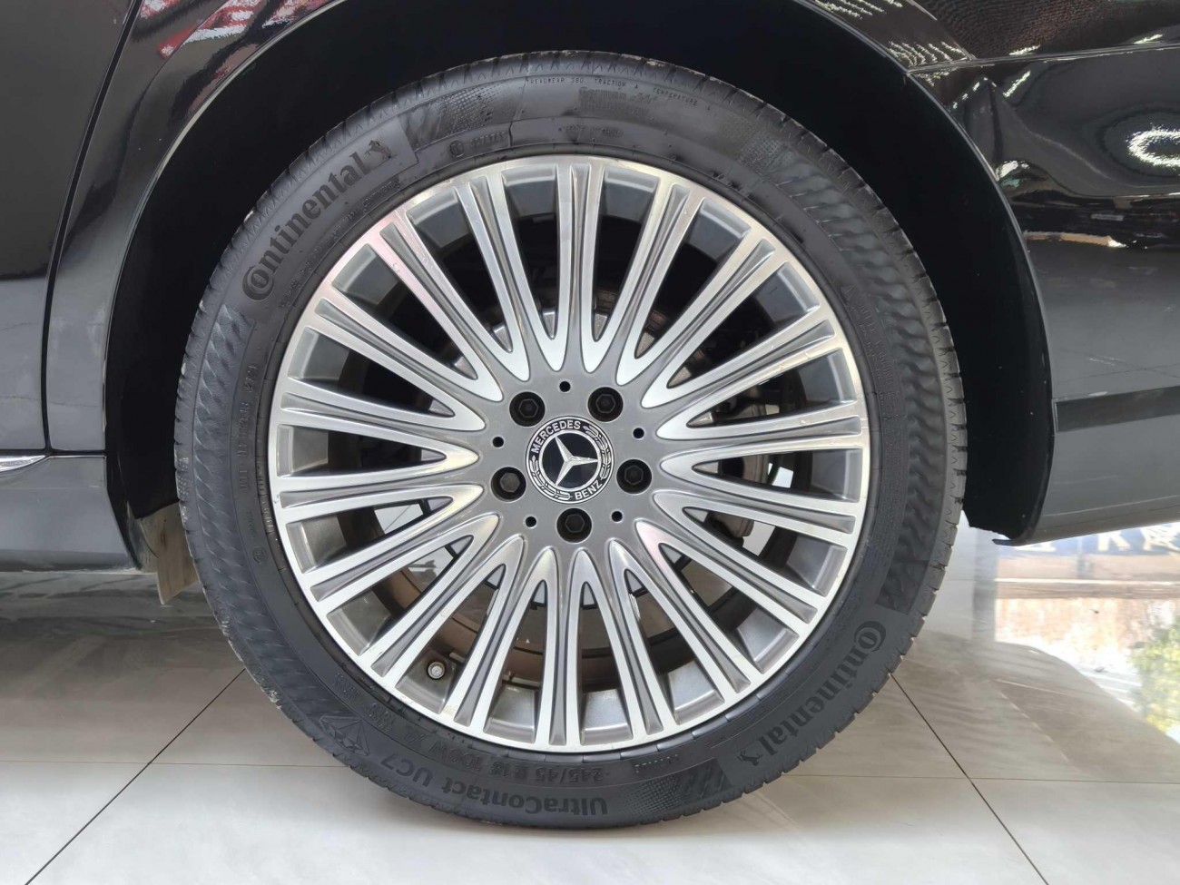 Mercedes-Benz E 300 L 2022