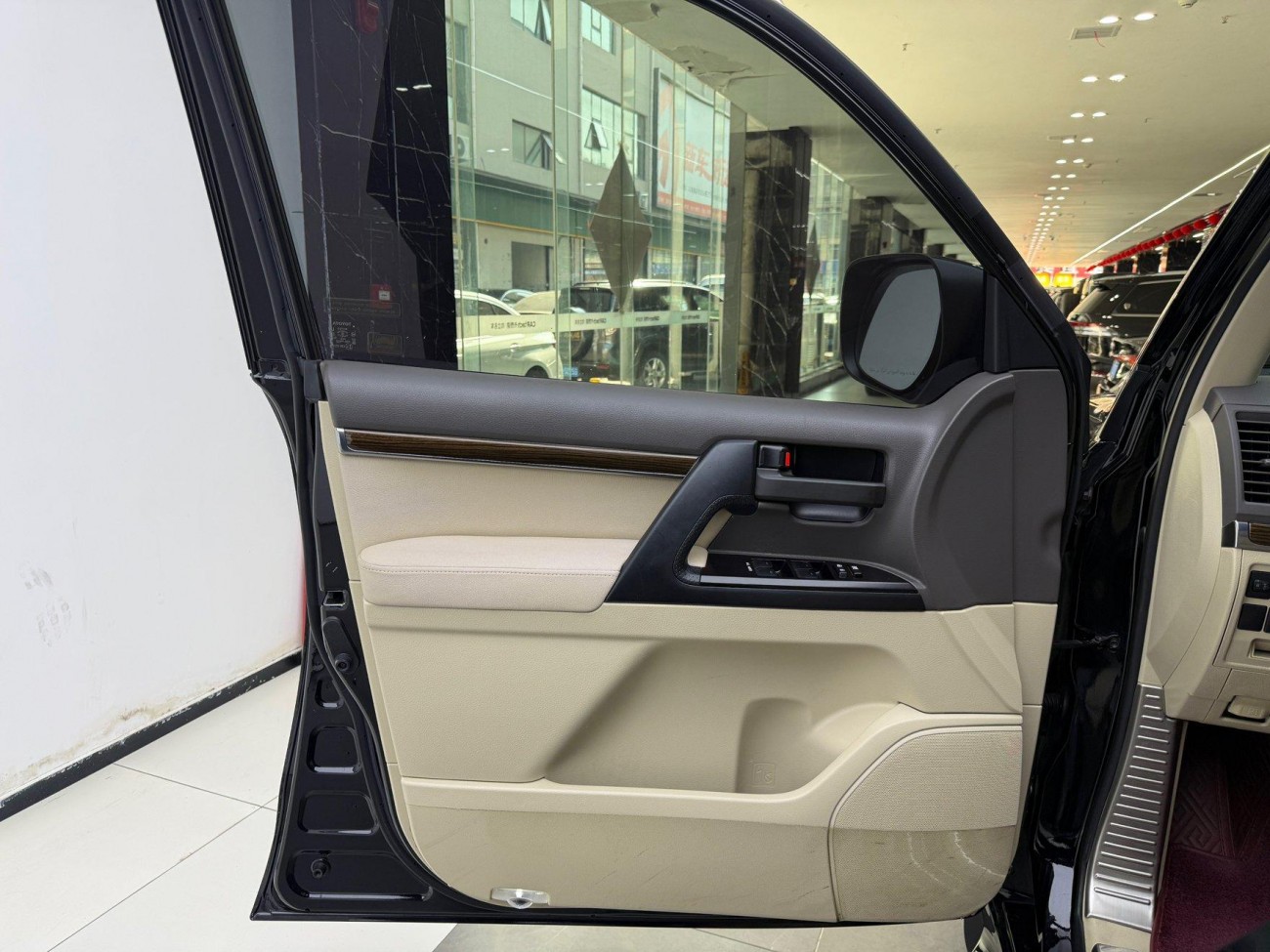 Toyota Land Cruiser 2019