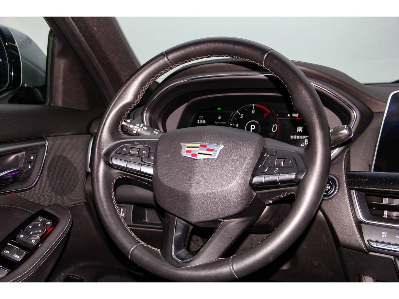 Cadillac CT5 2023