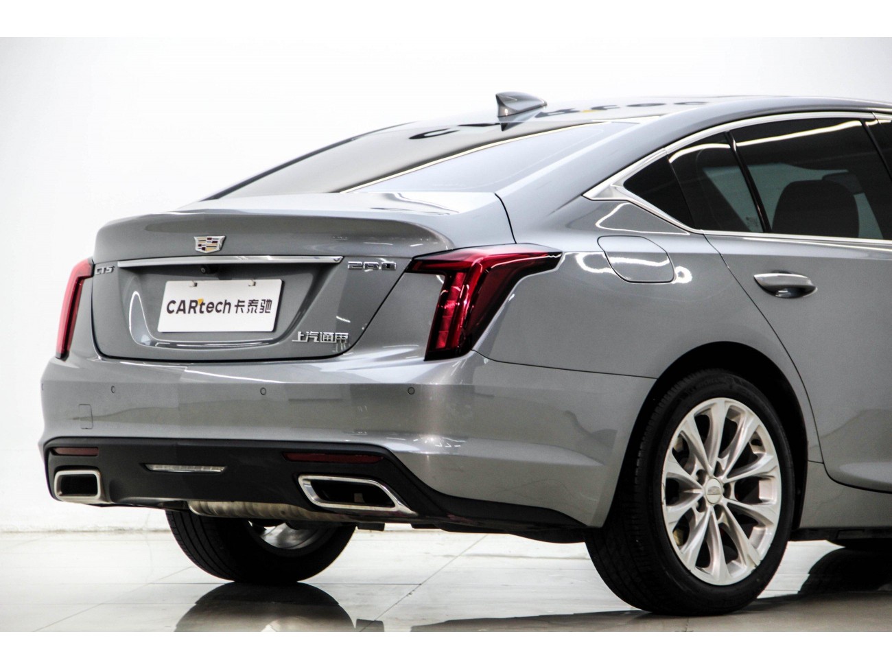 Cadillac CT5 2023