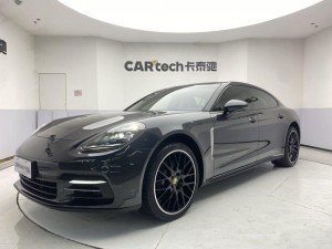 Porsche Panamera 2021