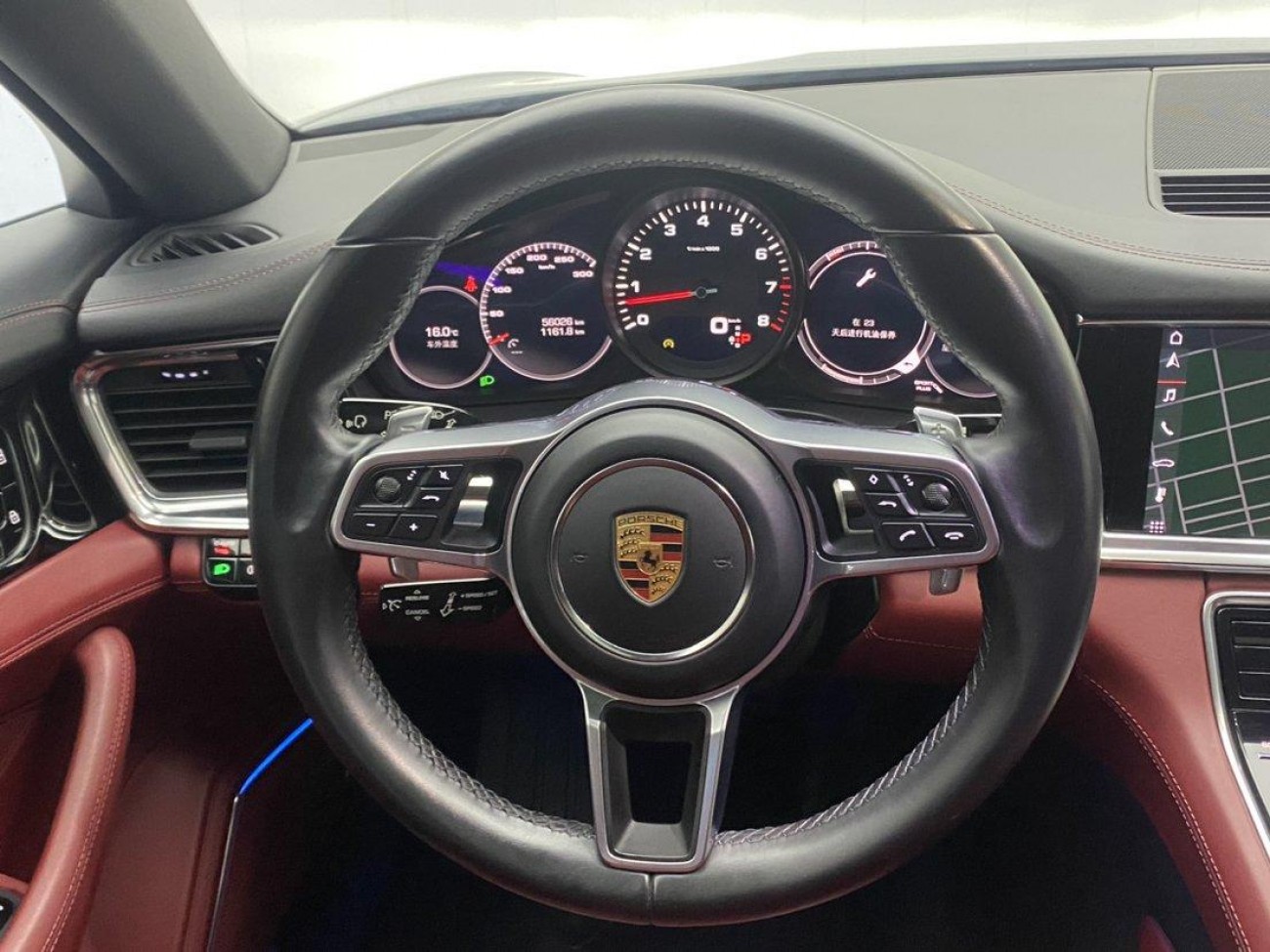 Porsche Panamera 2021