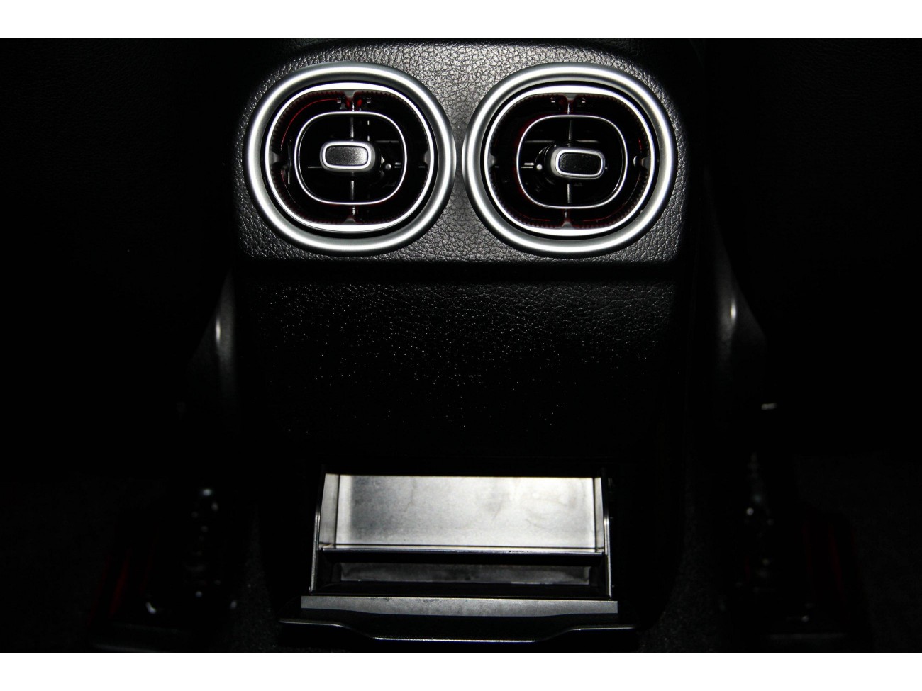 Mercedes-Benz C 260 L 2026