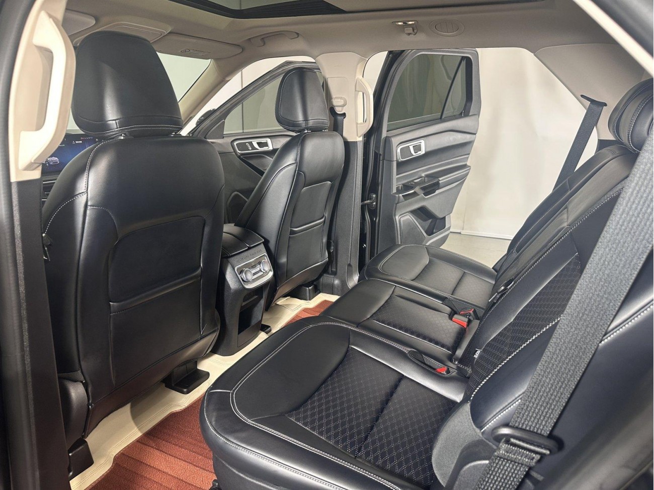 Ford Explorer 2022