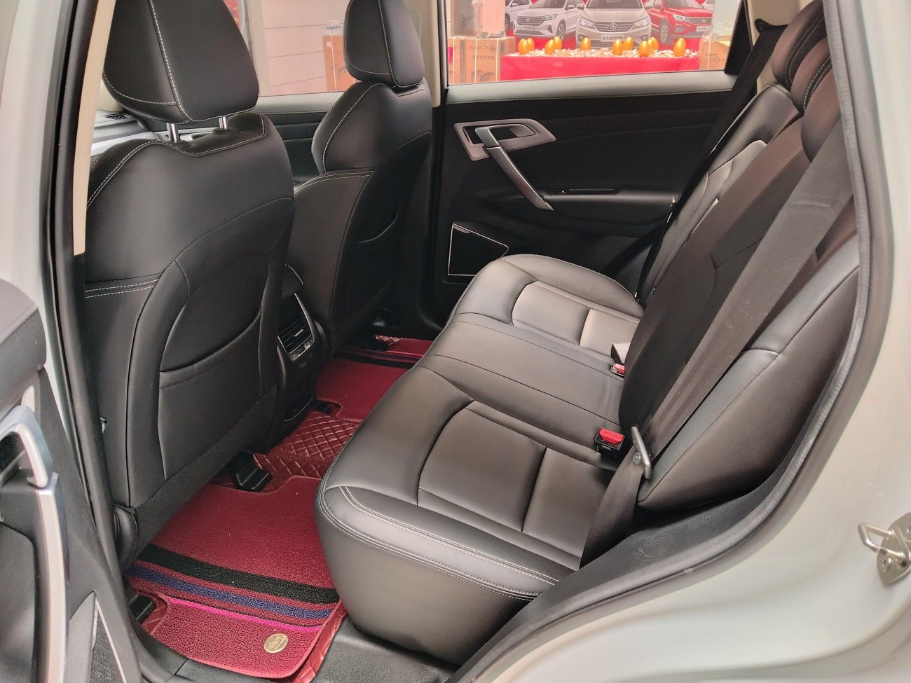 Geely Boyue 2021