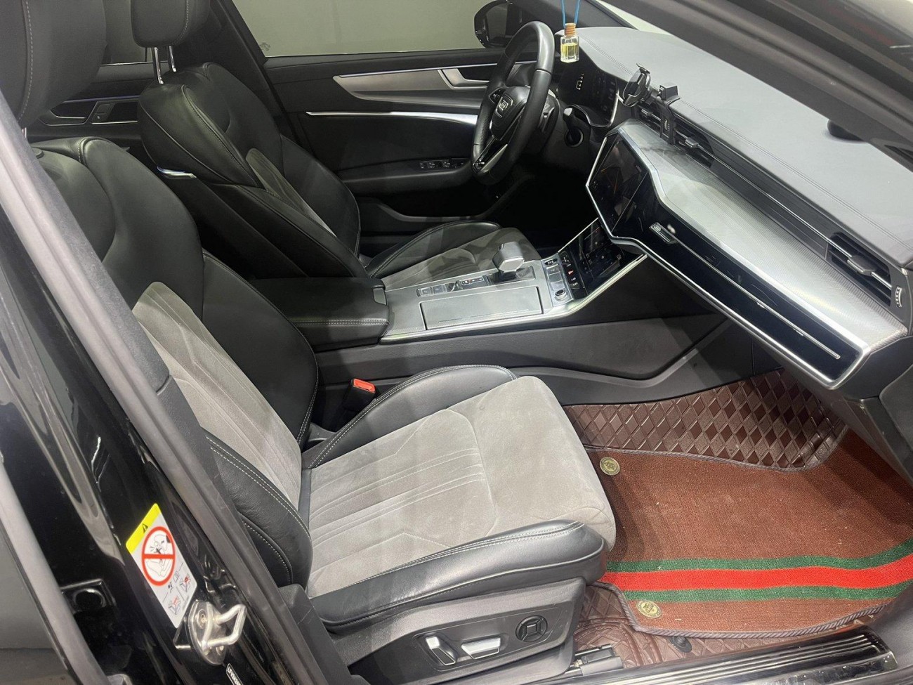 Audi A6L 45 TFSI 2023