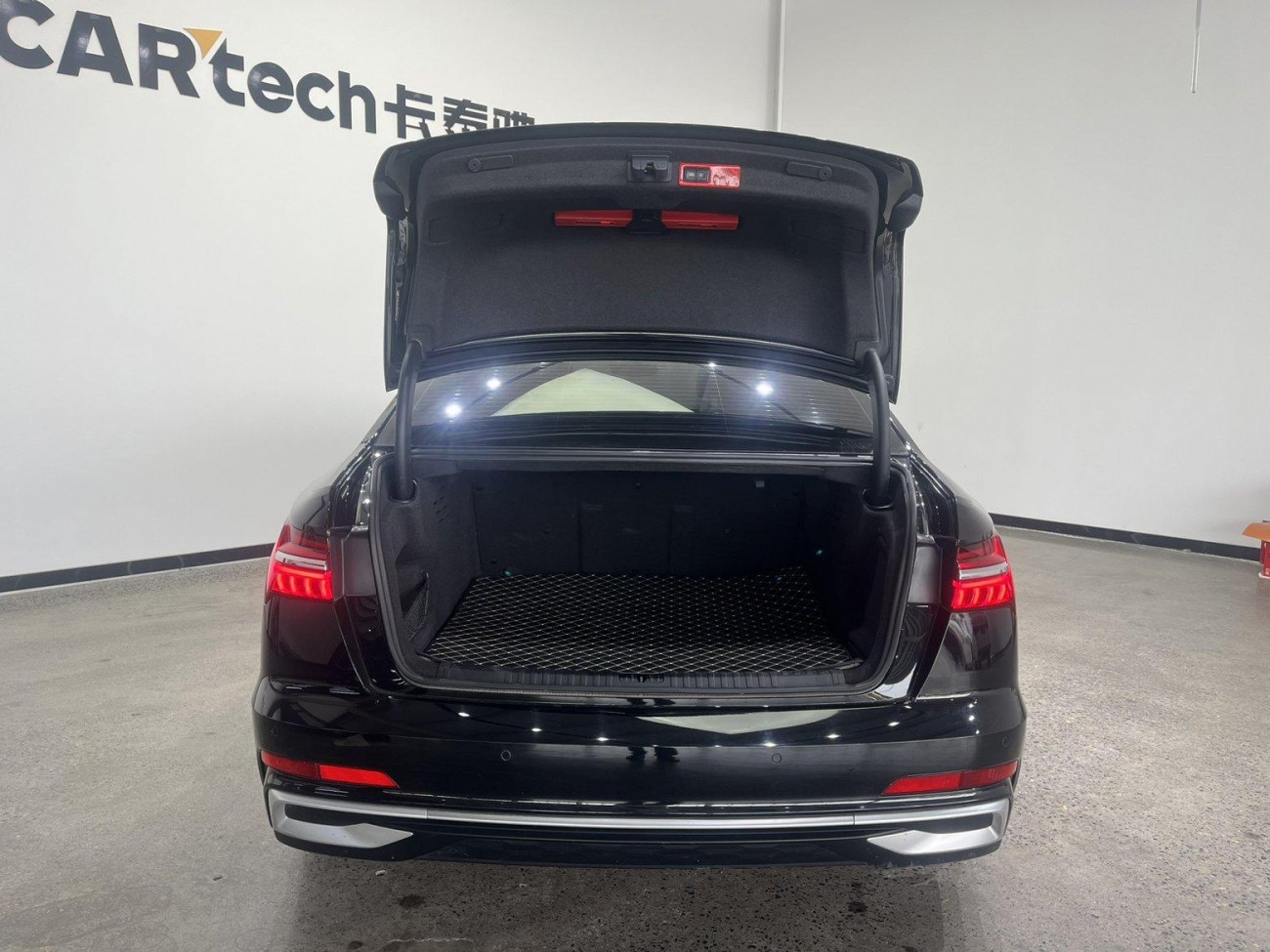 Audi A6L 45 TFSI 2023