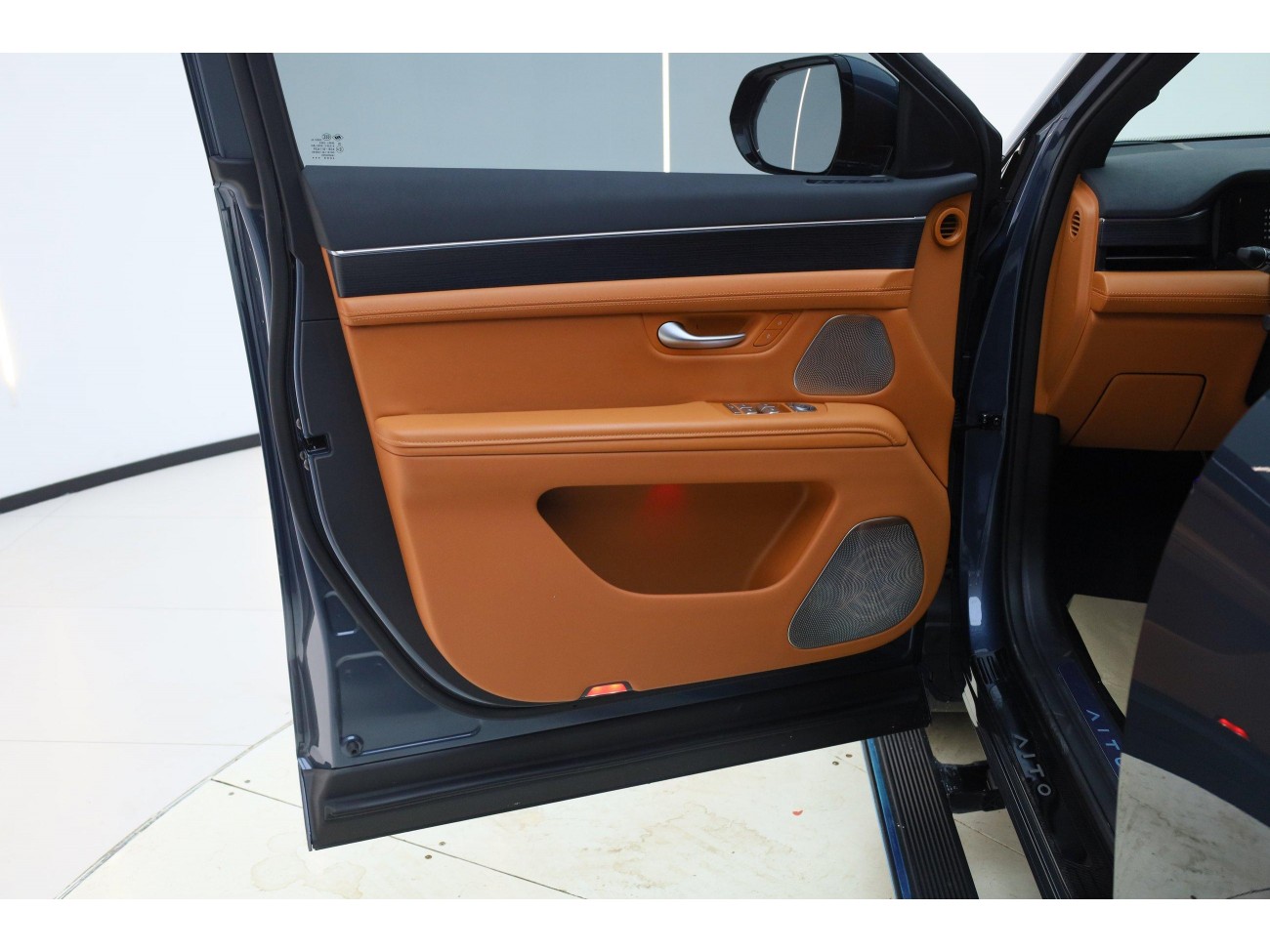 AITO M7 2024