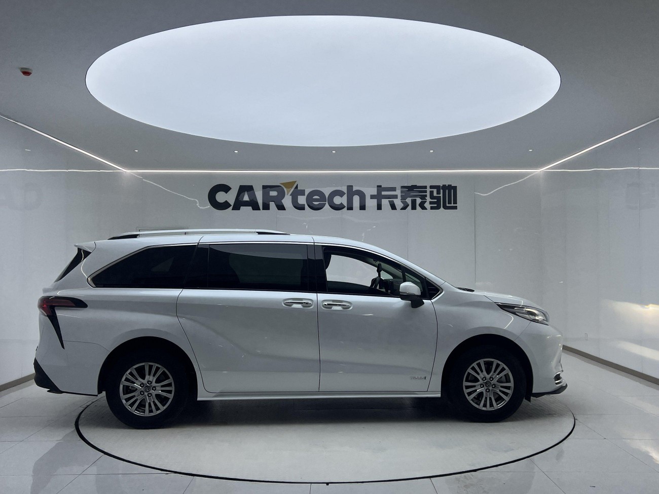 Toyota Sienna 2024