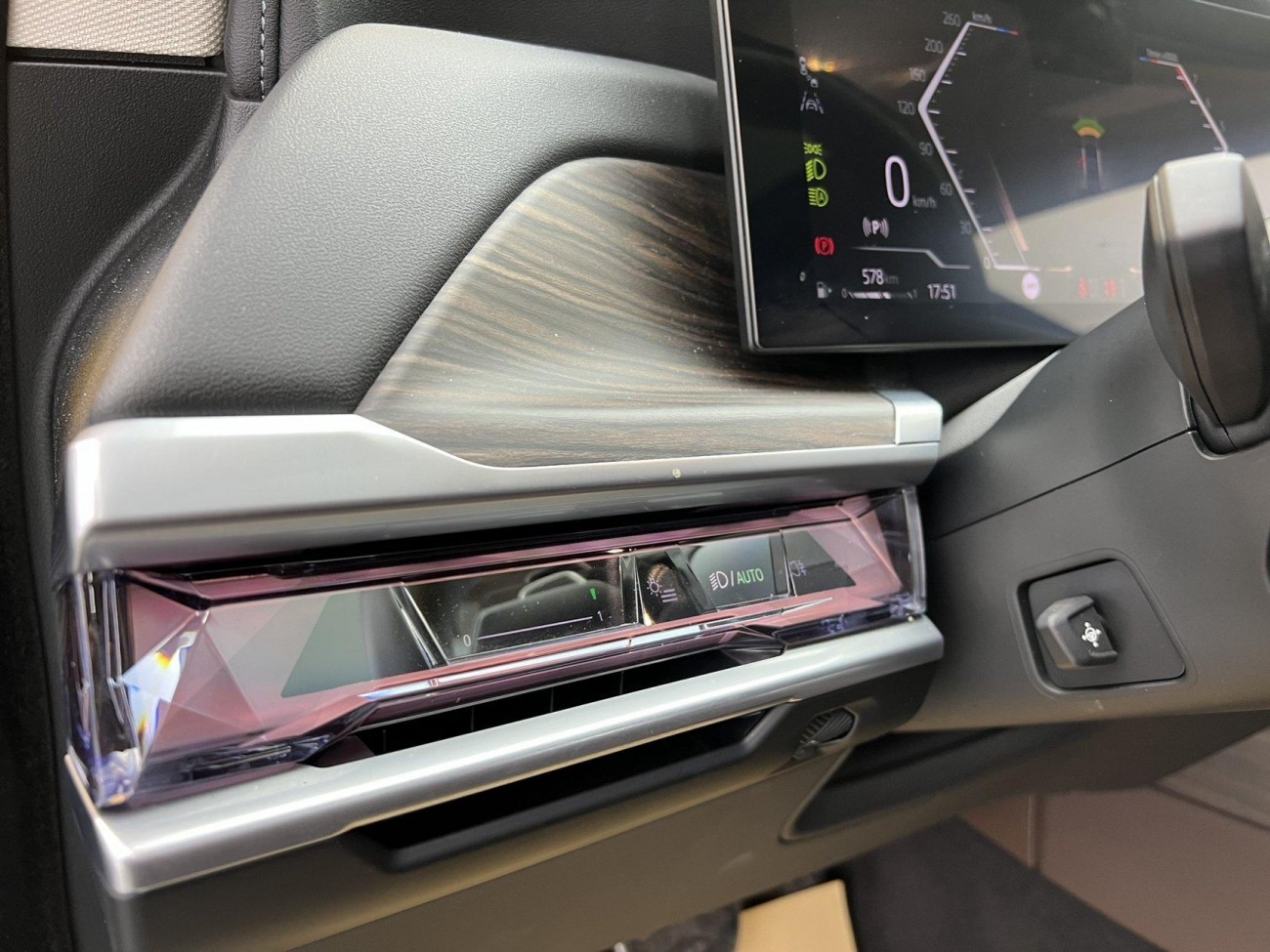 BMW 735Li 2023