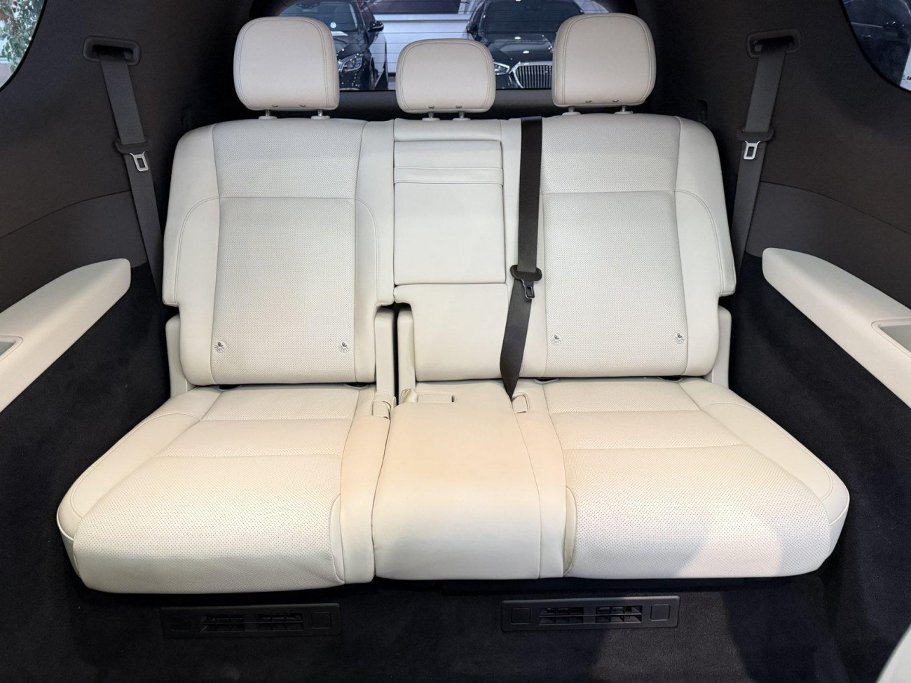 Li Auto MEGA 2025