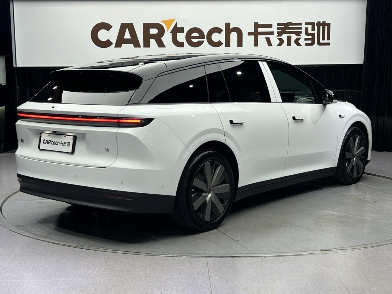 Li Auto i6 2026
