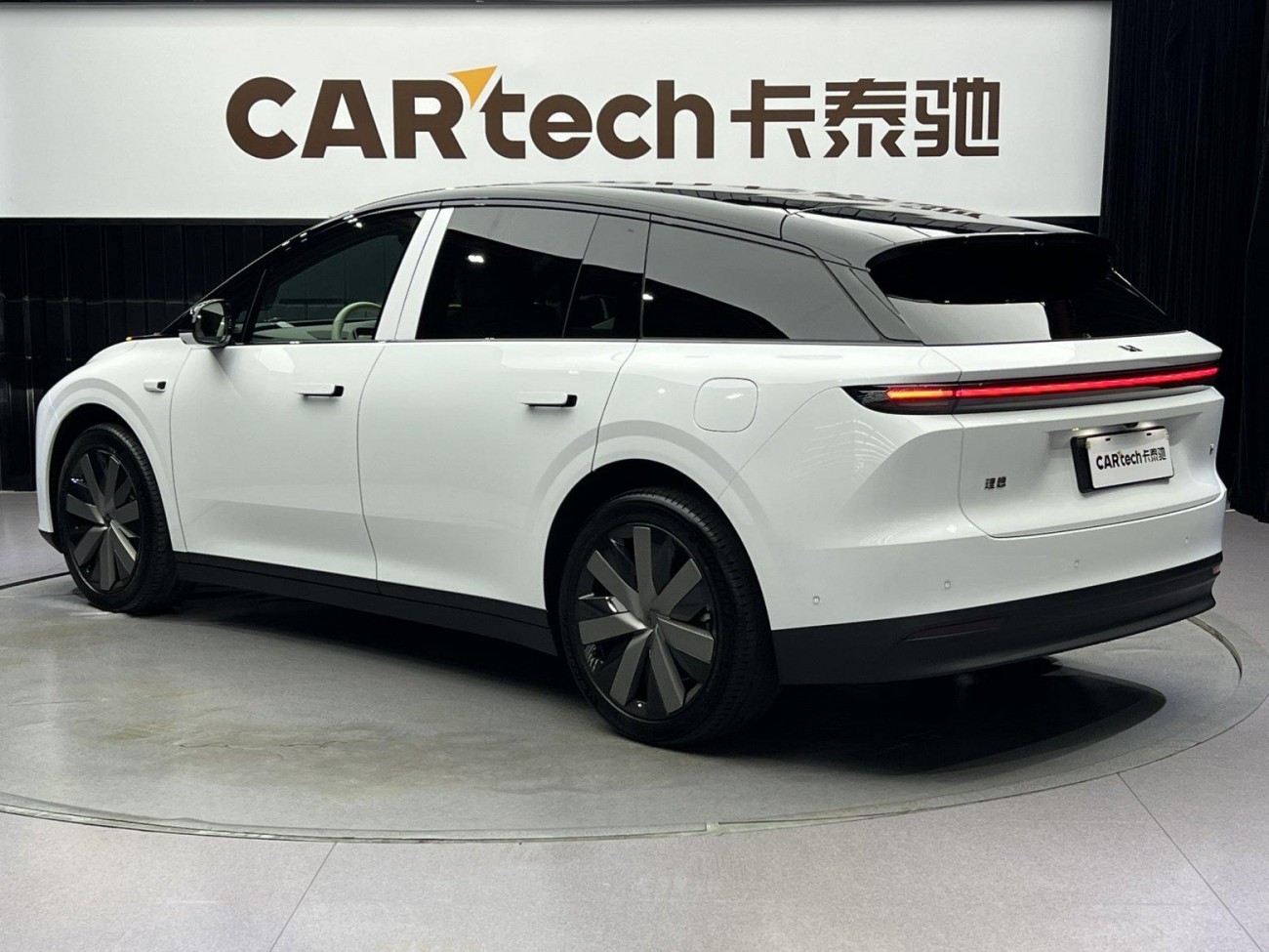 Li Auto i6 2026