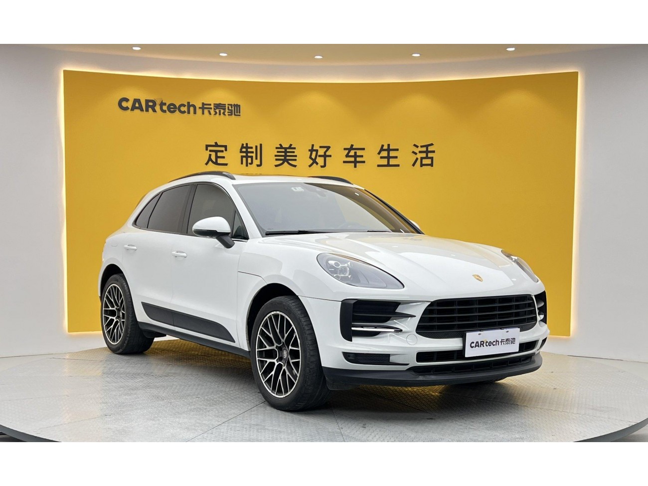 Porsche Macan 2021