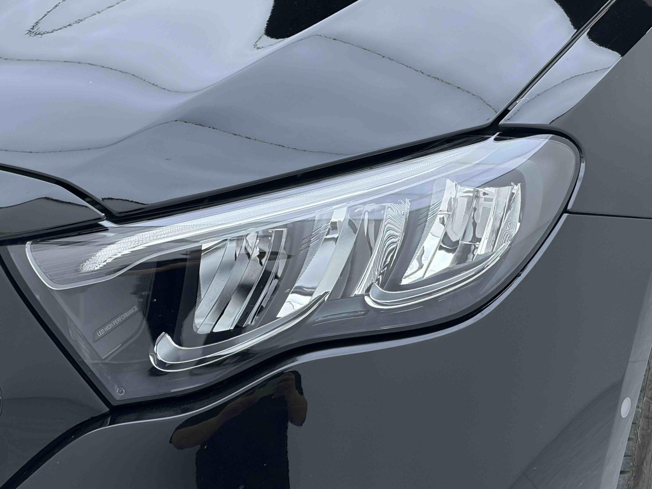 Mercedes-Benz E 300 L 2025