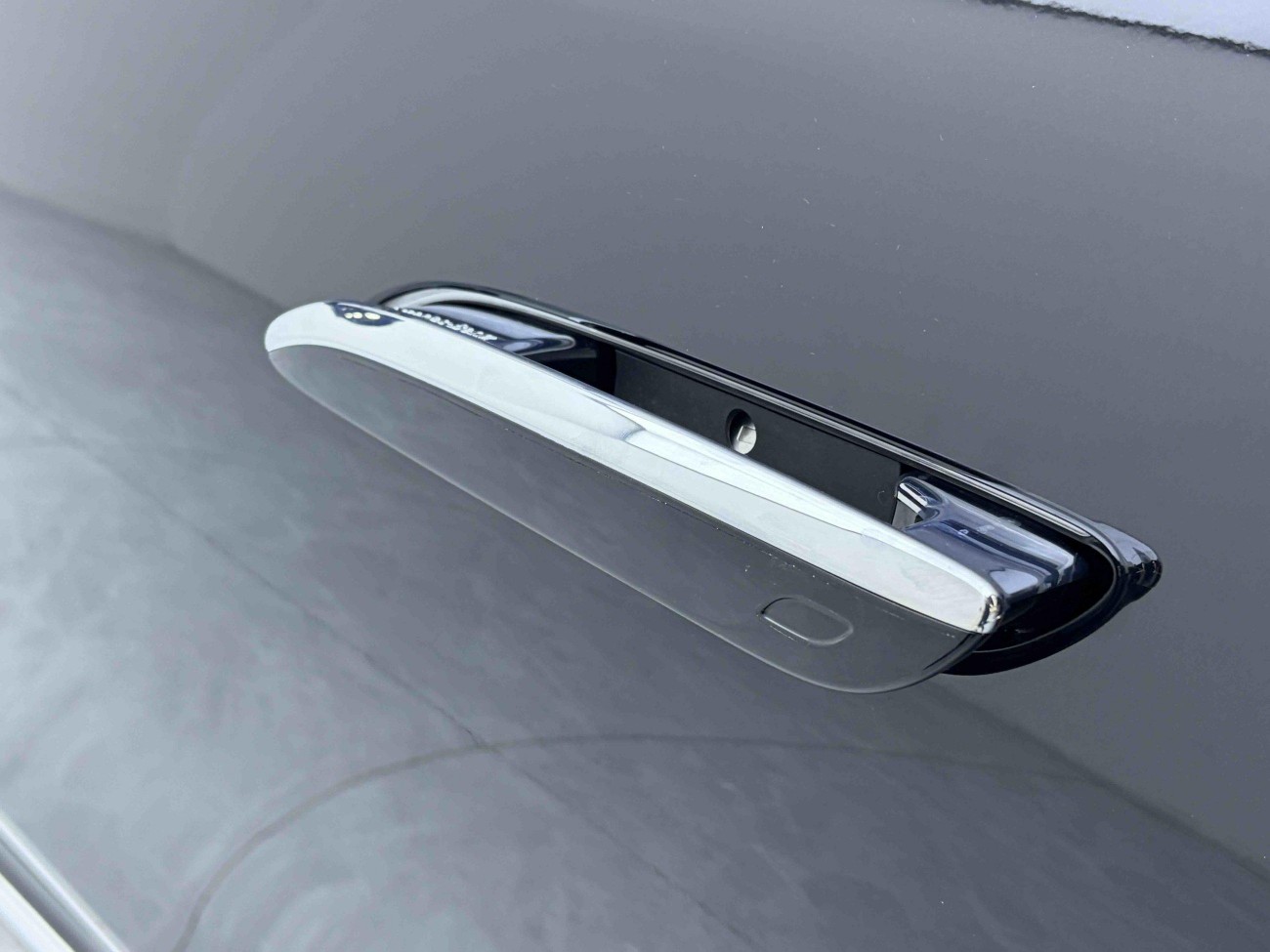 Mercedes-Benz E 300 L 2025