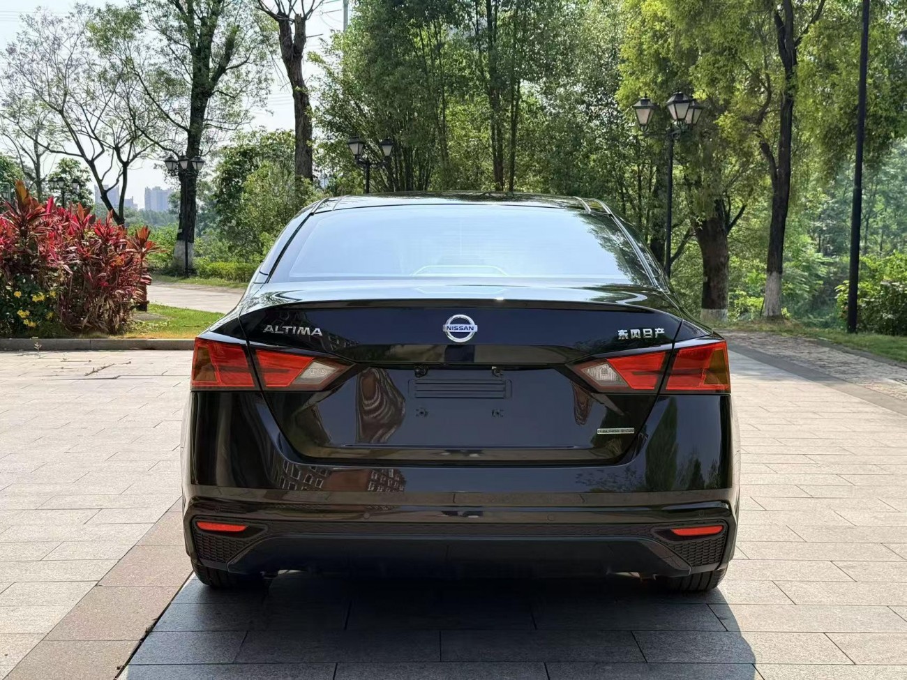 Nissan Teana 2022