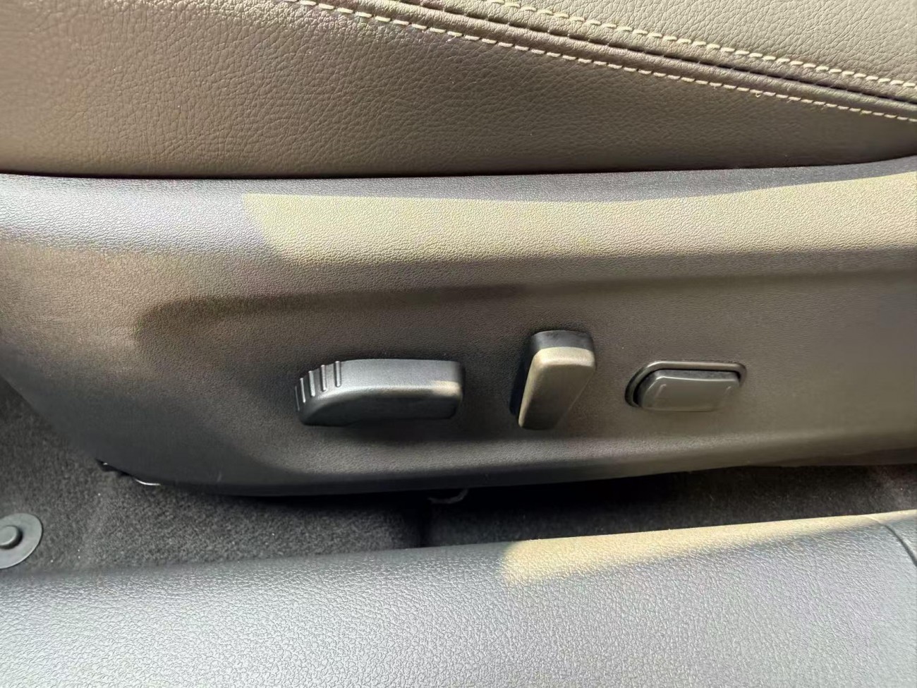 Nissan Teana 2022