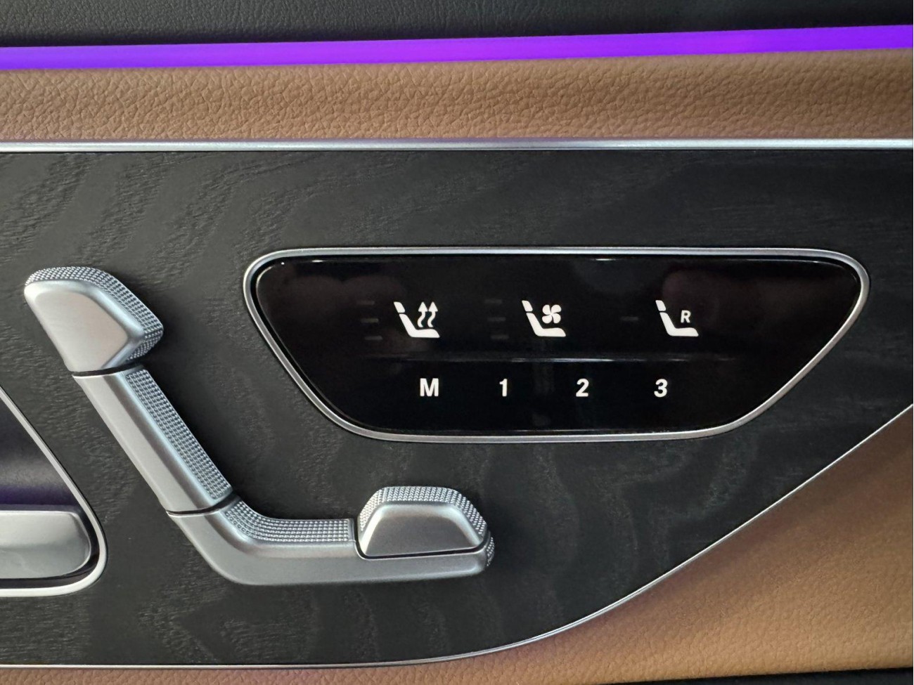 Mercedes-Benz E 300 L 2024