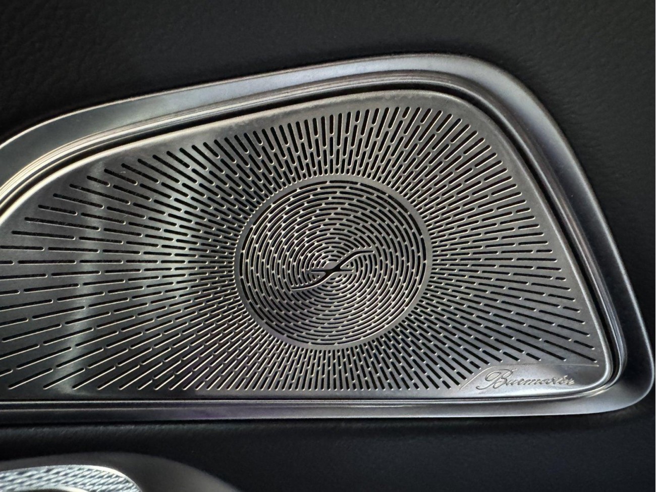 Mercedes-Benz E 300 L 2024