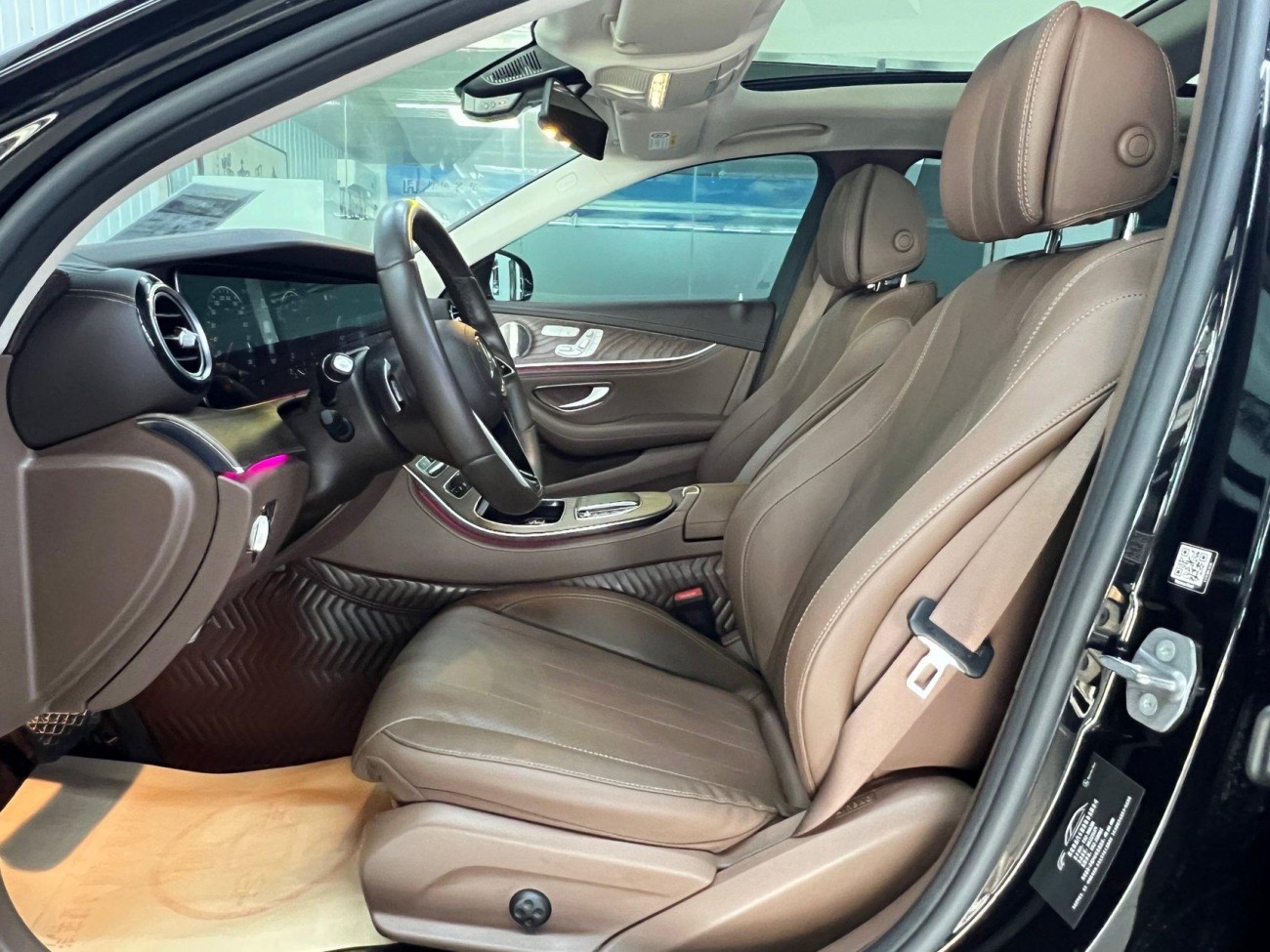 Mercedes-Benz E 300 L 2023