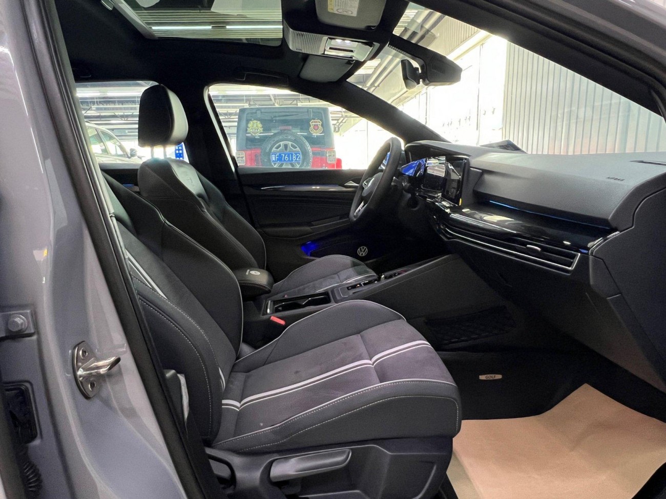 Volkswagen Golf 2024