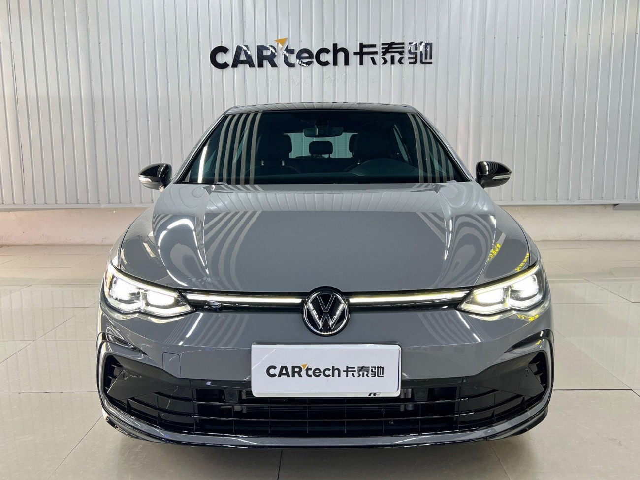 Volkswagen Golf 2024