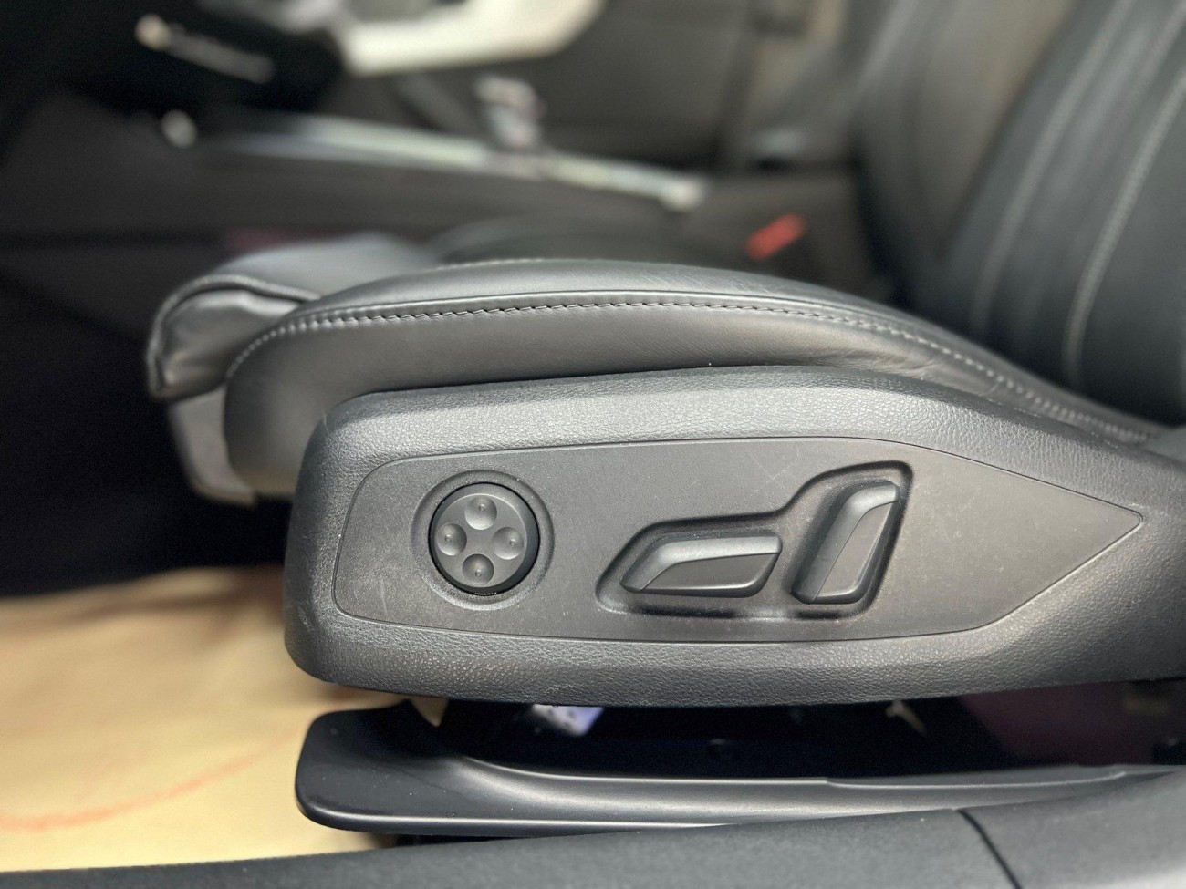 Audi A4L 40 TFSI 2023