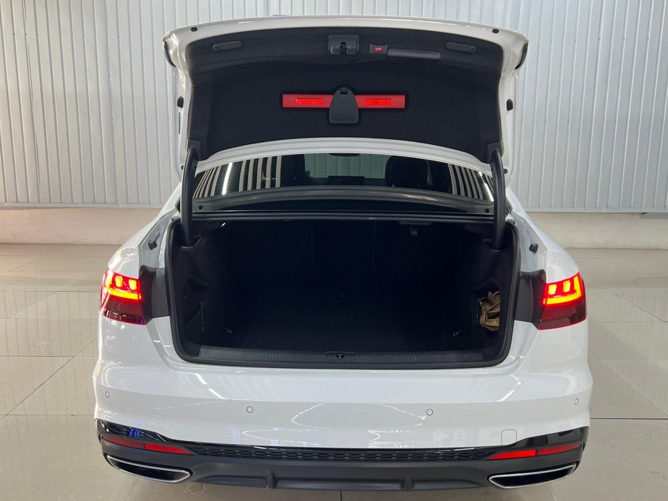 Audi A4L 40 TFSI 2023