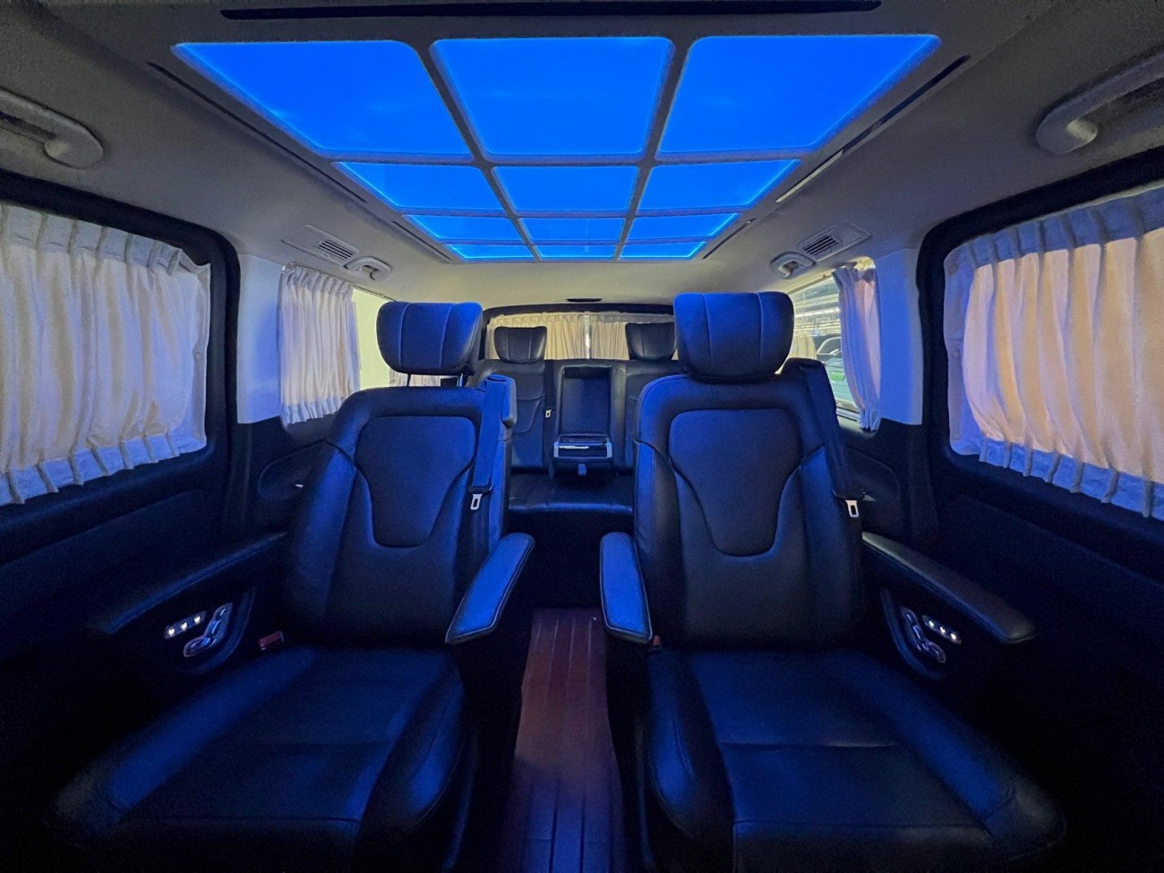 Mercedes-Benz 2018 2019