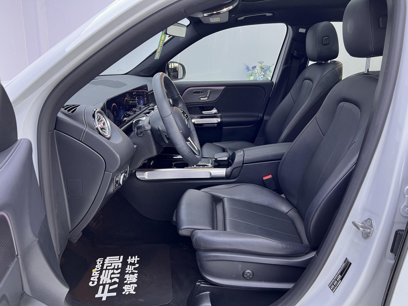 Mercedes-Benz GLB 2021