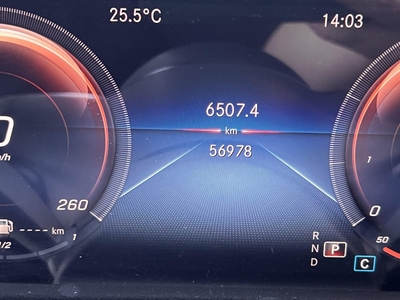 Mercedes-Benz GLB 2021