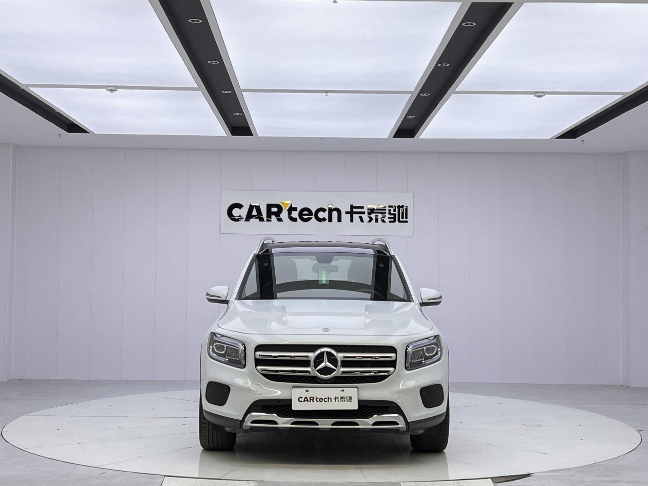 Mercedes-Benz GLB 2021