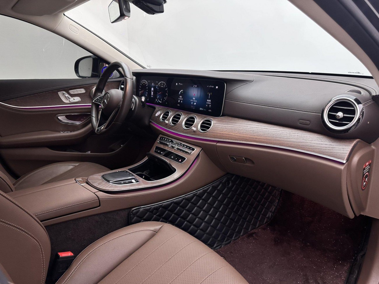 Mercedes-Benz E 300 L 2023