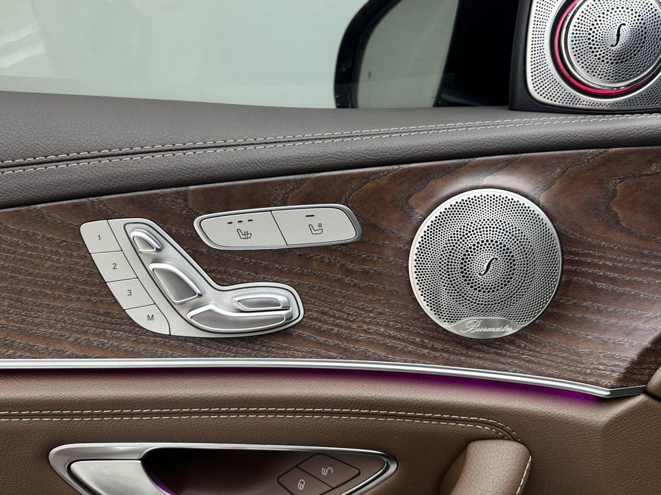 Mercedes-Benz E 300 L 2023