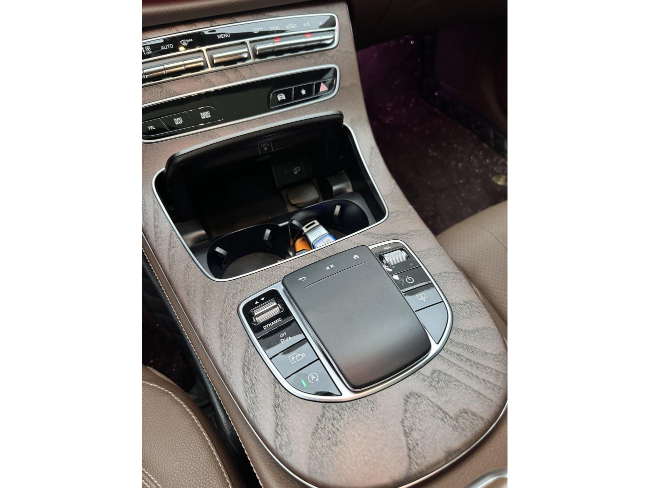 Mercedes-Benz E 300 L 2023
