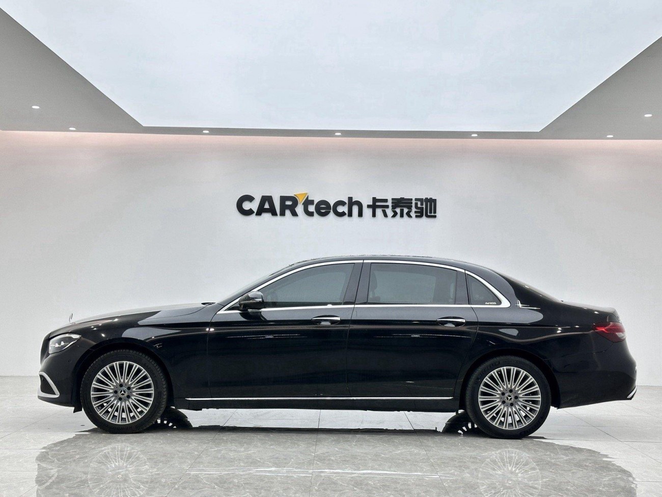 Mercedes-Benz E 300 L 2023