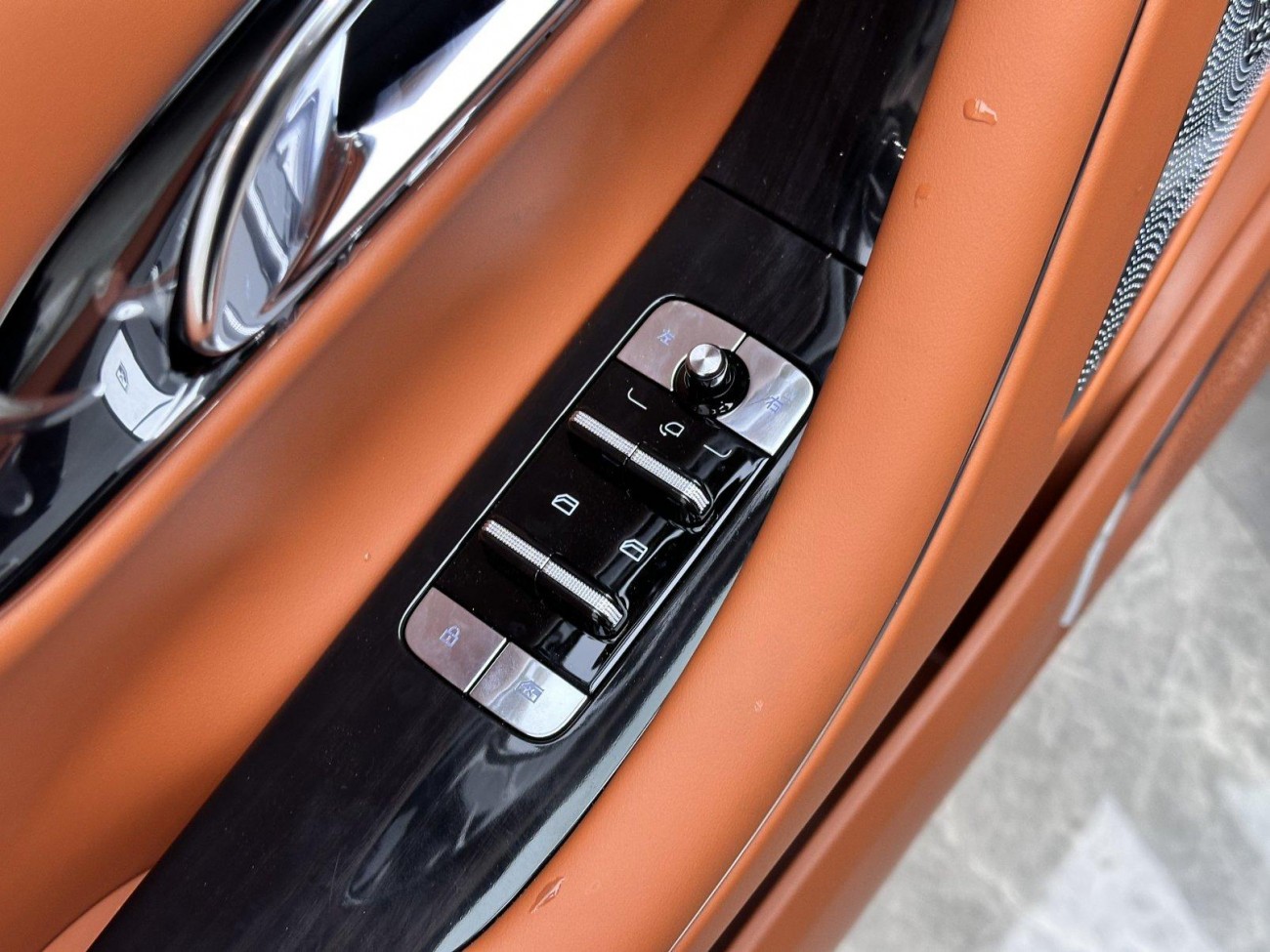 Geely Galaxy M9 2025