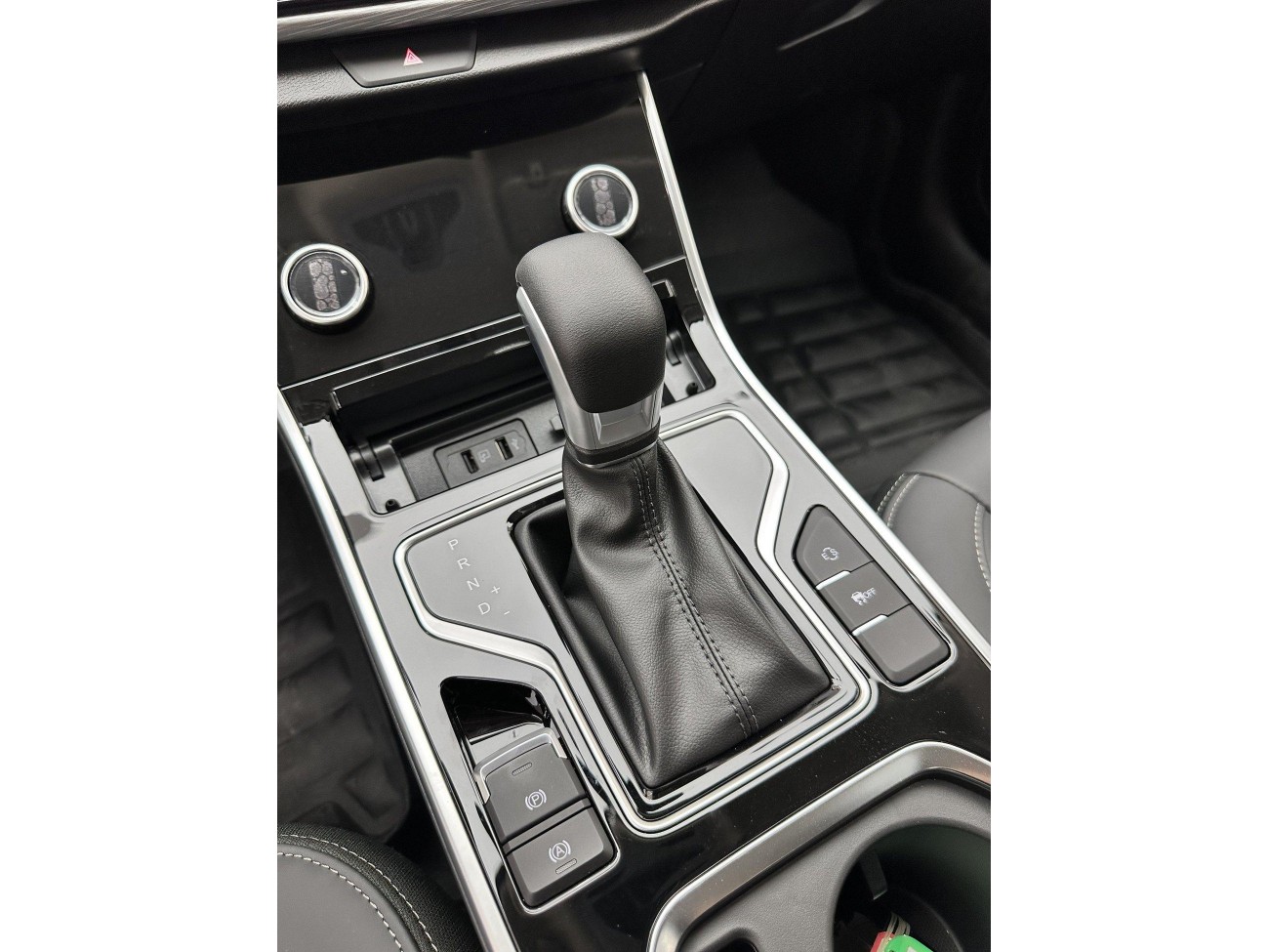 Chery 5 2025