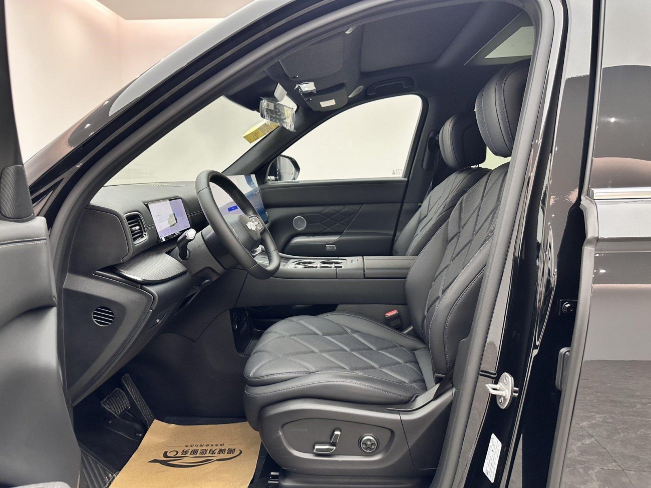 Chery T11 2025