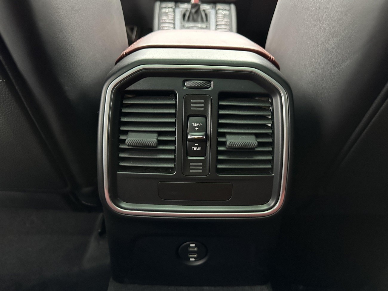 Porsche Macan 2021