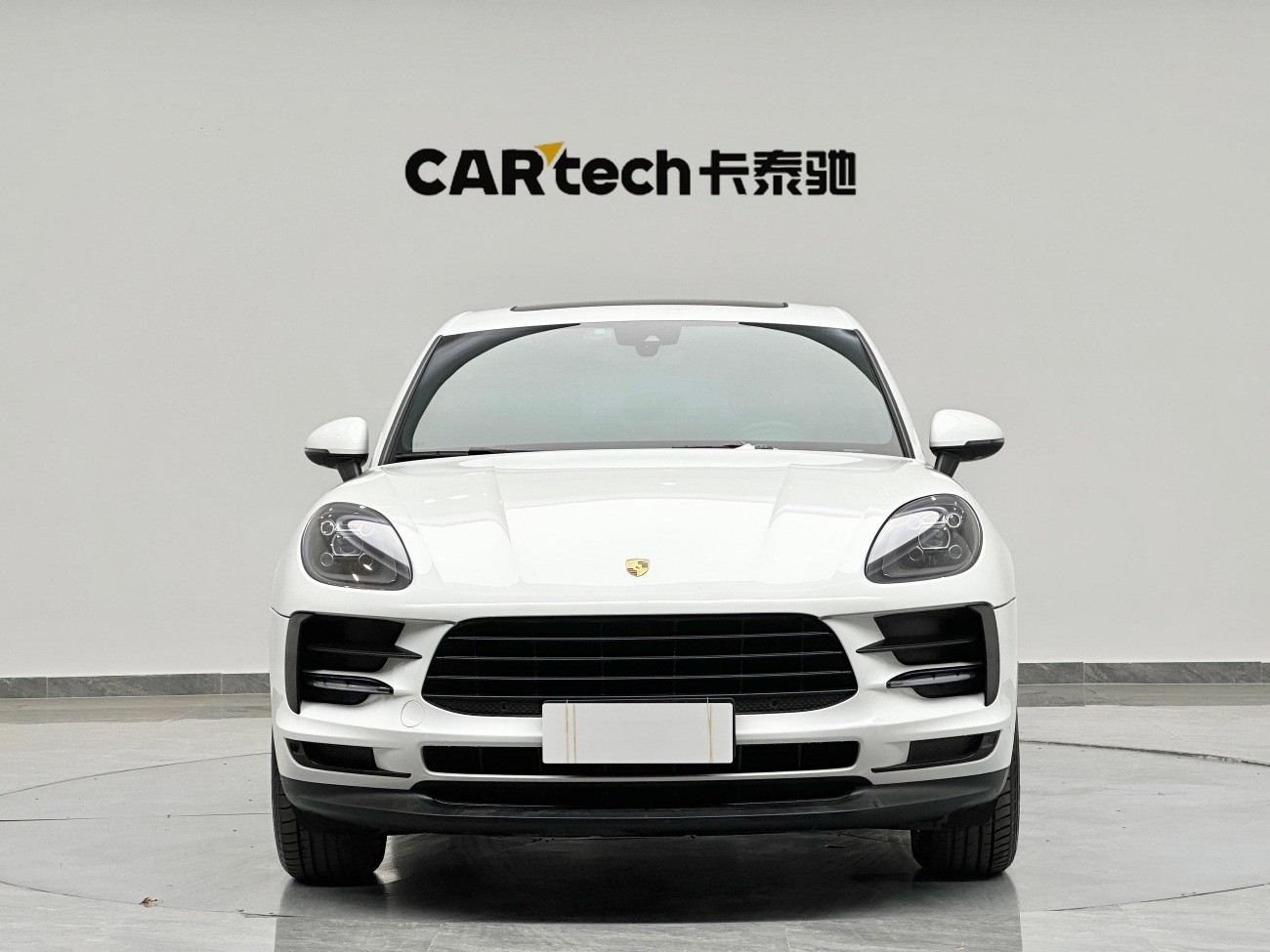 Porsche Macan 2021