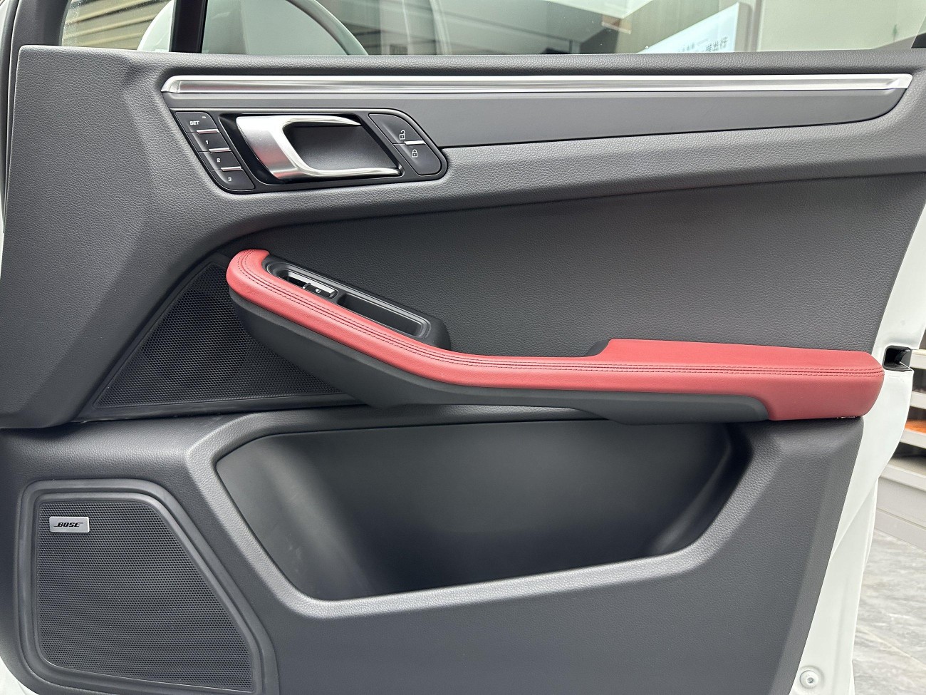Porsche Macan 2021