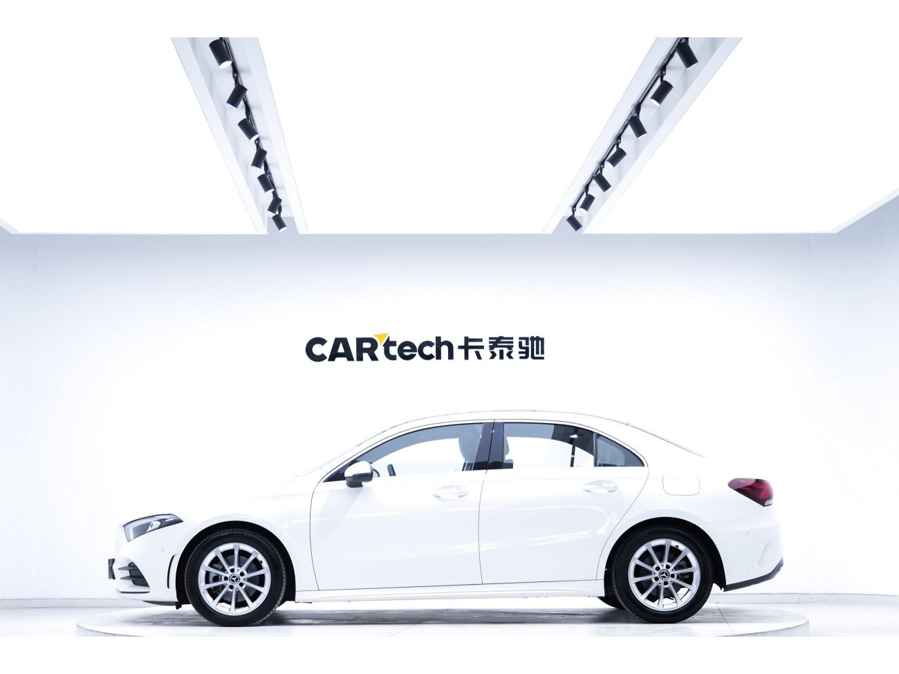 Mercedes-Benz A 200 L 2022