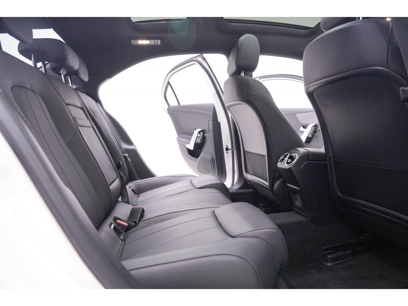 Mercedes-Benz A 200 L 2022