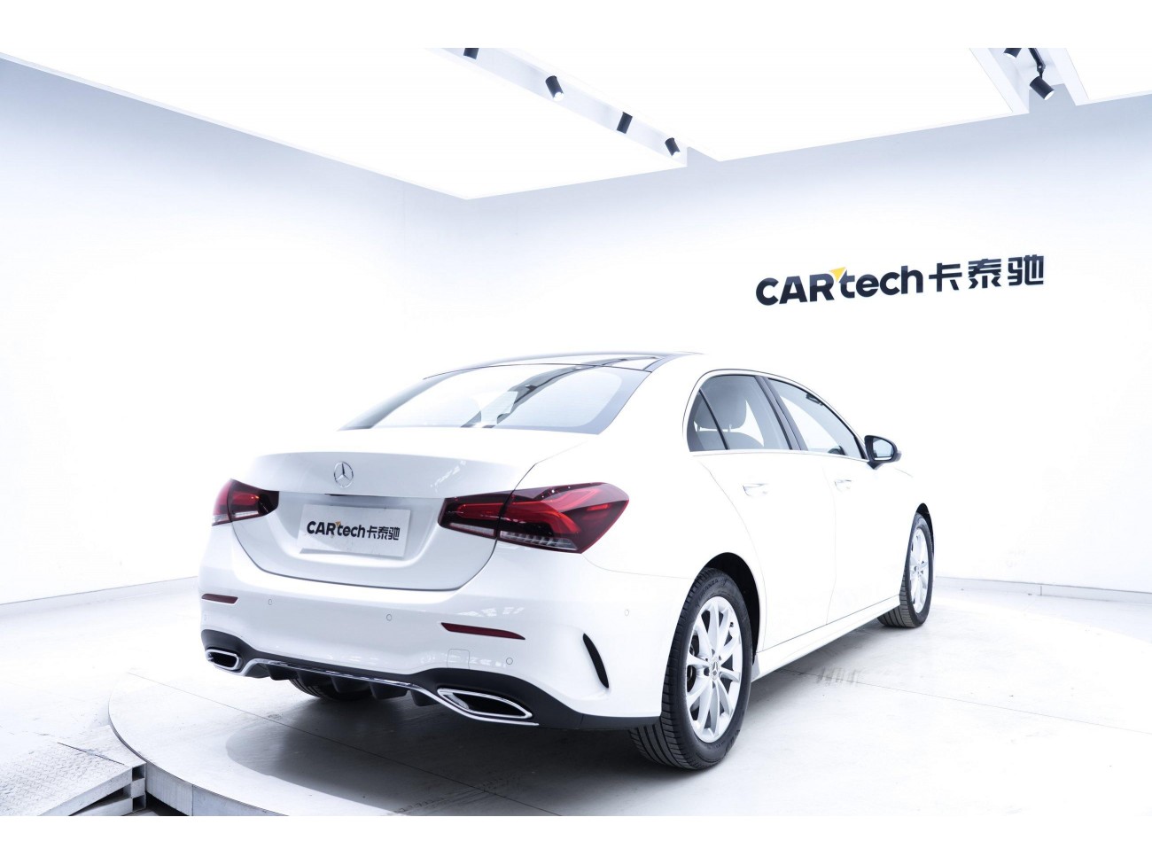 Mercedes-Benz A 200 L 2022