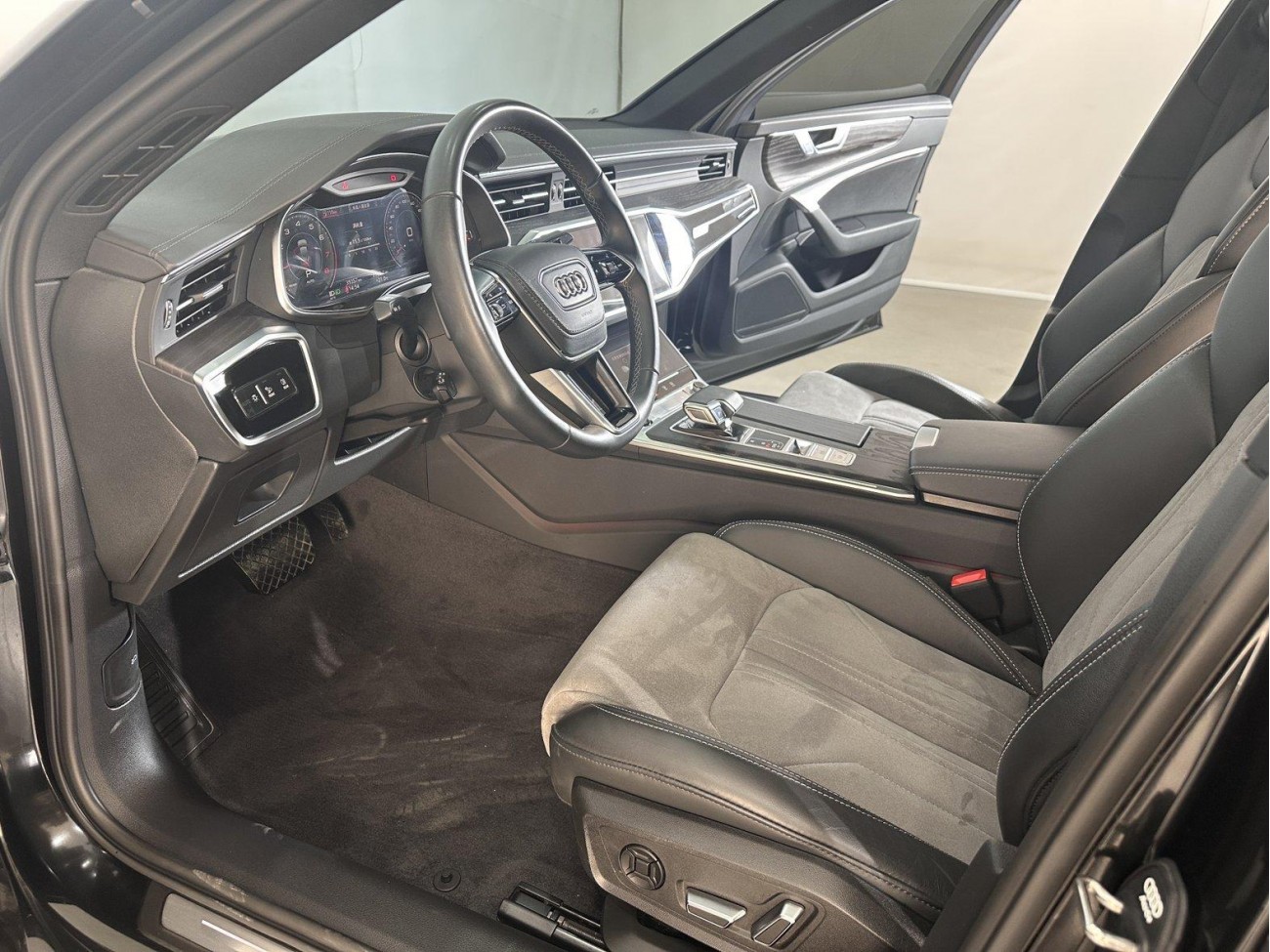Audi A6L 45 TFSI 2023